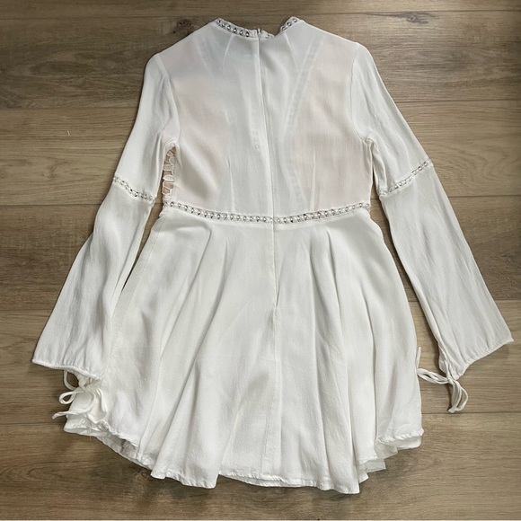 White mini Dress - Picture 7 of 16